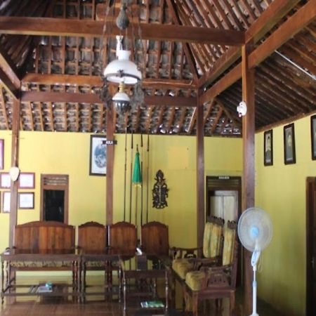 Nara Homestay Syariah Mangunan Buitenkant foto