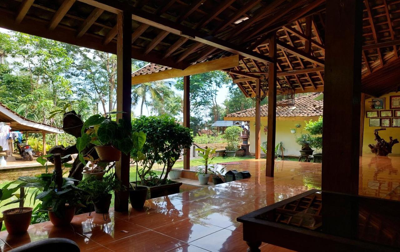 Nara Homestay Syariah Mangunan Buitenkant foto