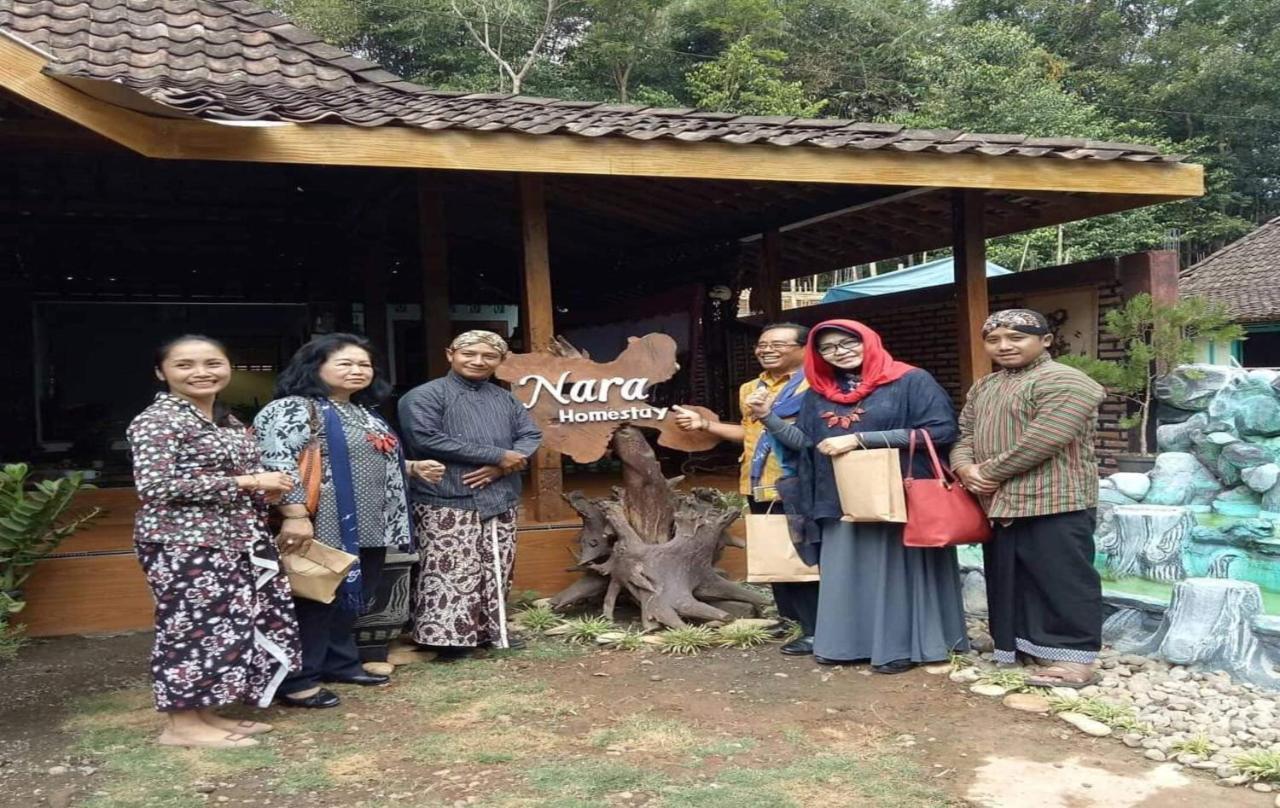Nara Homestay Syariah Mangunan Buitenkant foto